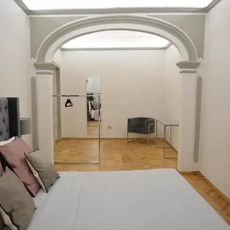 Campana Apartment *